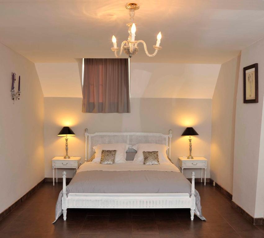 Chambres Et Tables D'Hotes Le Voriou Couddes Room photo
